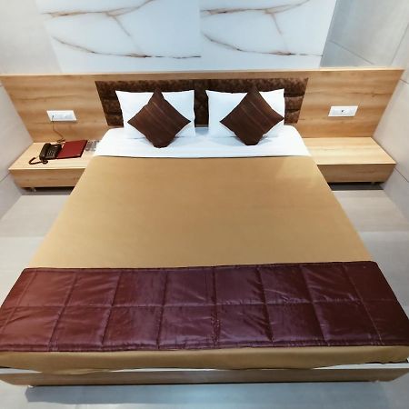 Hotel Prasad Nx Мумбаї Екстер'єр фото