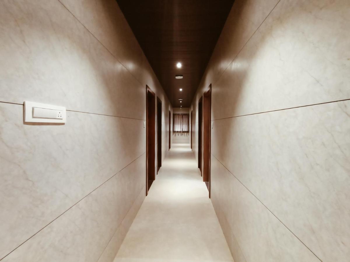 Hotel Prasad Nx Мумбаї Екстер'єр фото