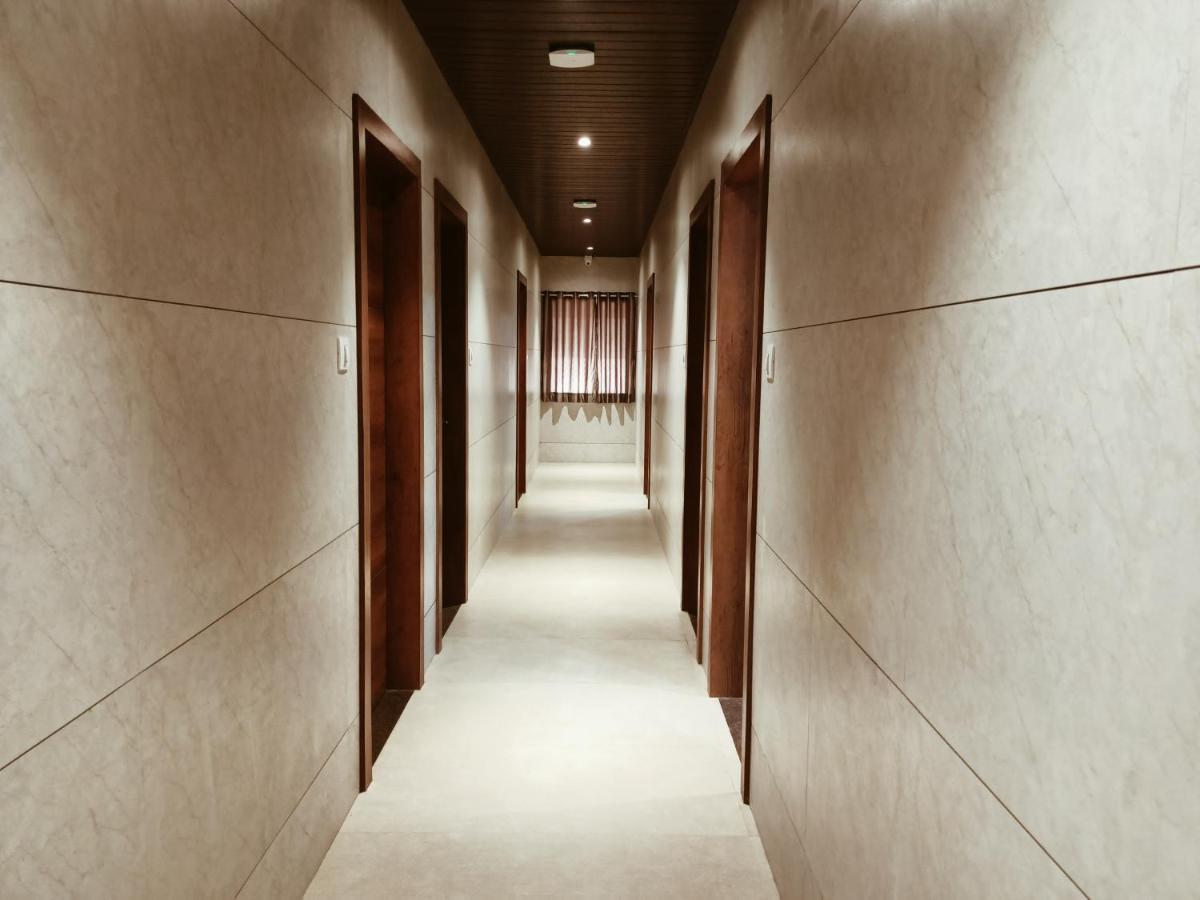 Hotel Prasad Nx Мумбаї Екстер'єр фото